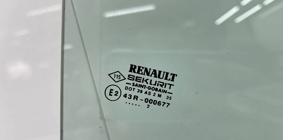 Glace porte ar d RENAULT VEL SATIS PHASE 1 occasion