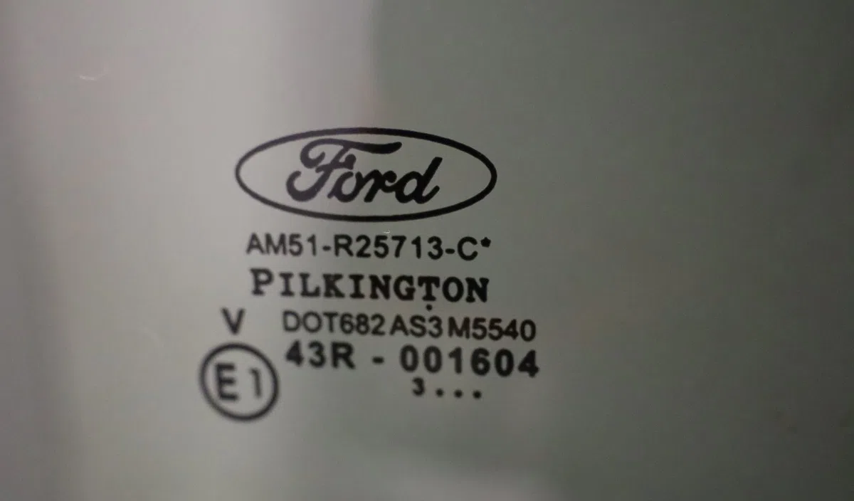 Glace porte ar g Ford C-MAX II (DXA-CB7, DXA-CEU) 1.0 ecoboost (2012-2019) occasion