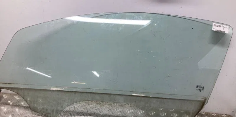Glace porte av g OPEL CORSA D PHASE 1 occasion