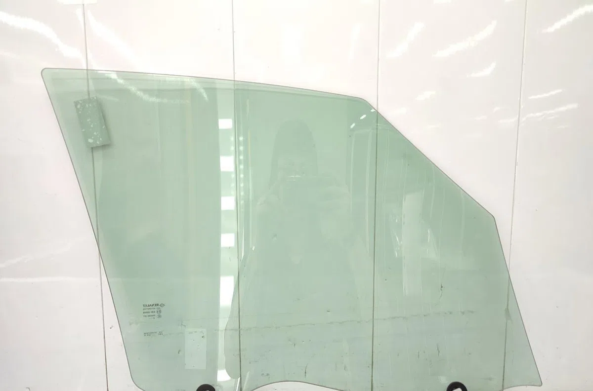 Glace porte av g RENAULT SCENIC 4 occasion