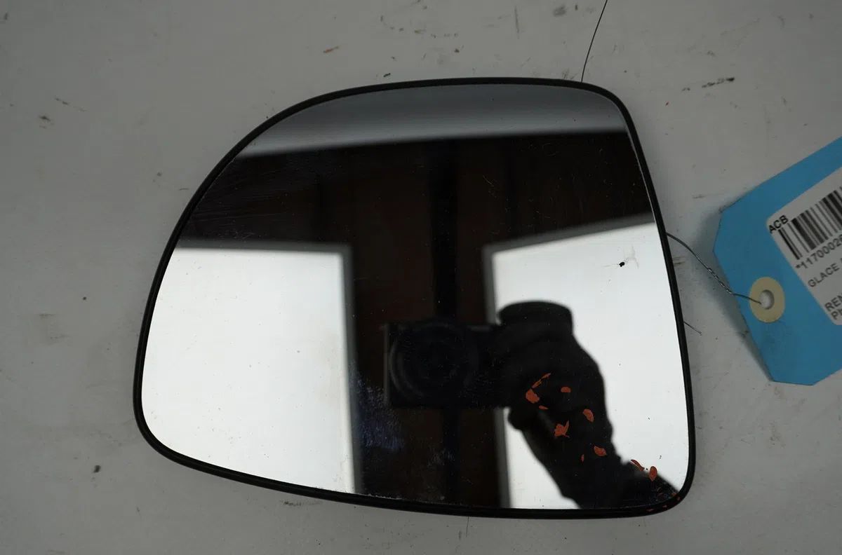 Glace  retroviseur exterieur droit Renault CLIO IV (BH_) 1.5 dci 90 (2012) 5 portes occasion