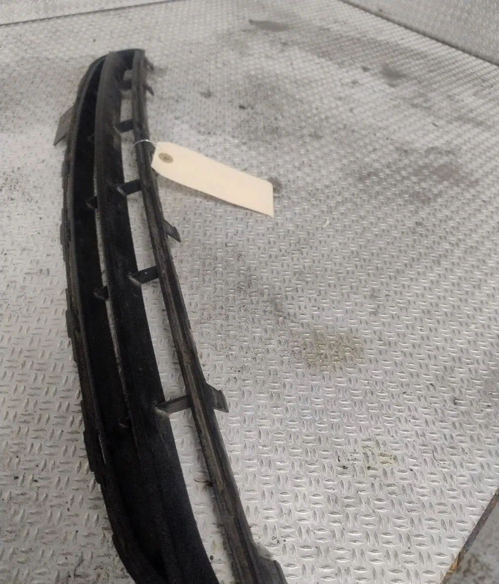Grille calandre Citroen C2 (JM_) 1.1 (2003-2012) 3 portes occasion
