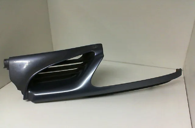 Grille calandre d RENAULT MEGANE SCENIC I  1.9 DTI occasion
