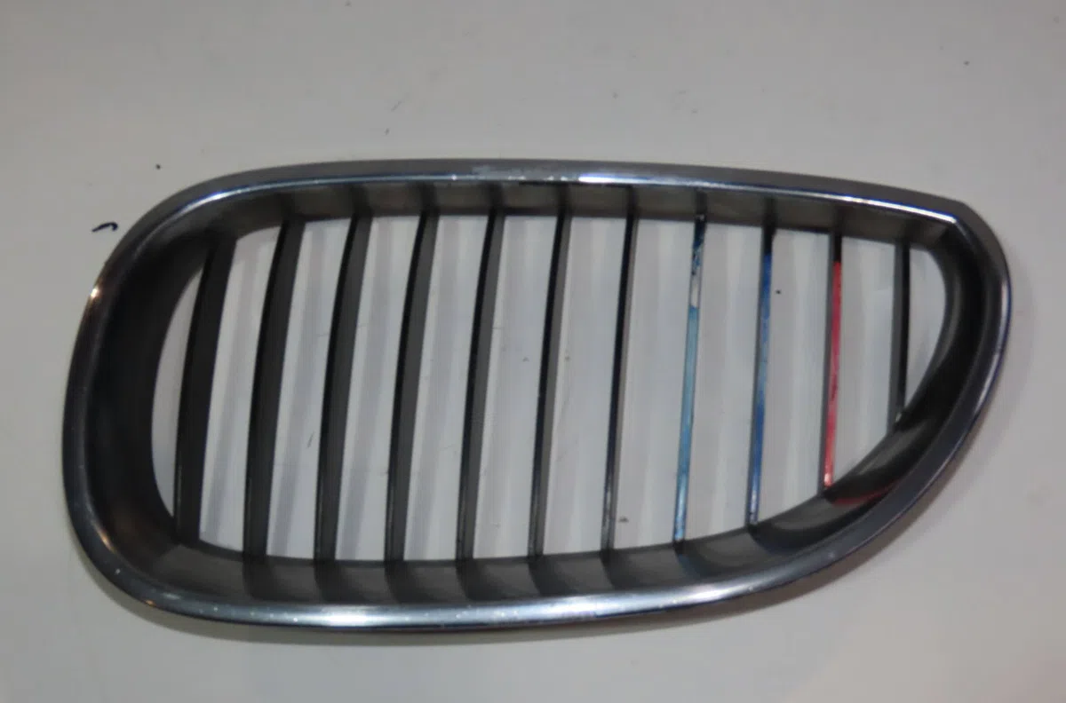 Grille calandre g Bmw 5 (E60) 525 d (2004-2010) occasion