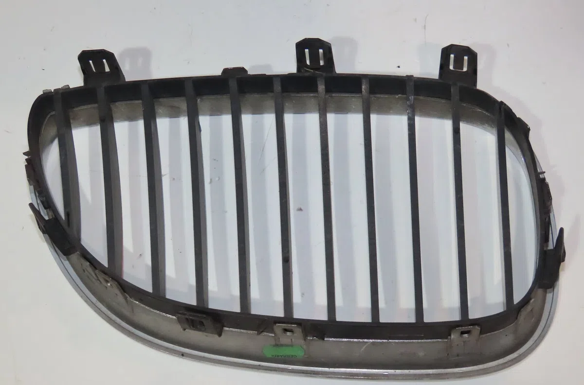 Grille calandre g Bmw 5 (E60) 525 d (2004-2010) occasion