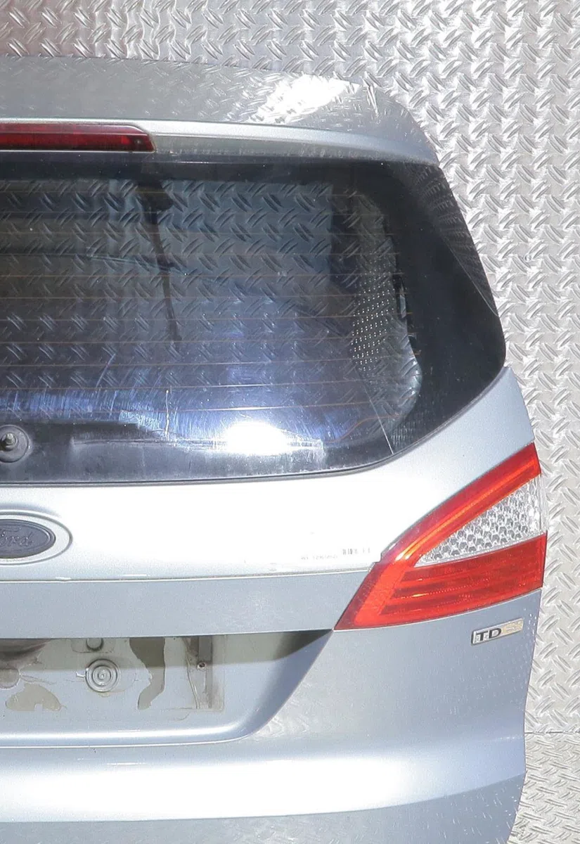 Hayon FORD MONDEO 3 PHASE 1 BREAK occasion