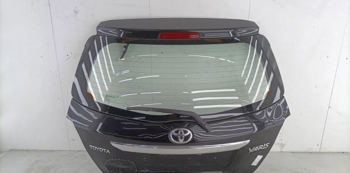 Hayon TOYOTA YARIS 3 PHASE 1 occasion