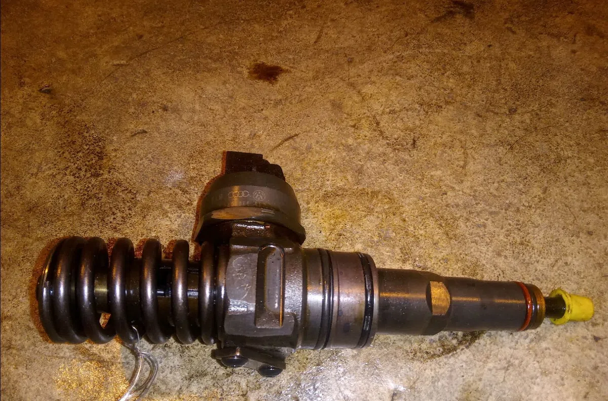 Injecteur Skoda FABIA II (542) 1.4 tdi (2007-2010) occasion