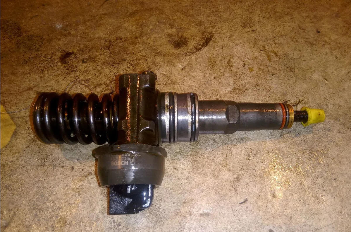 Injecteur Skoda FABIA II (542) 1.4 tdi (2007-2010) occasion