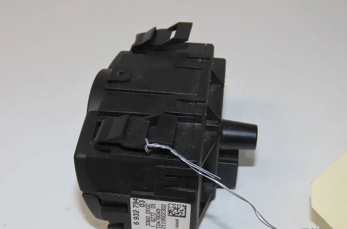 Interrupteur commande de phares Bmw 1 (E87) 118 d (2004-2007) 5 portes occasion