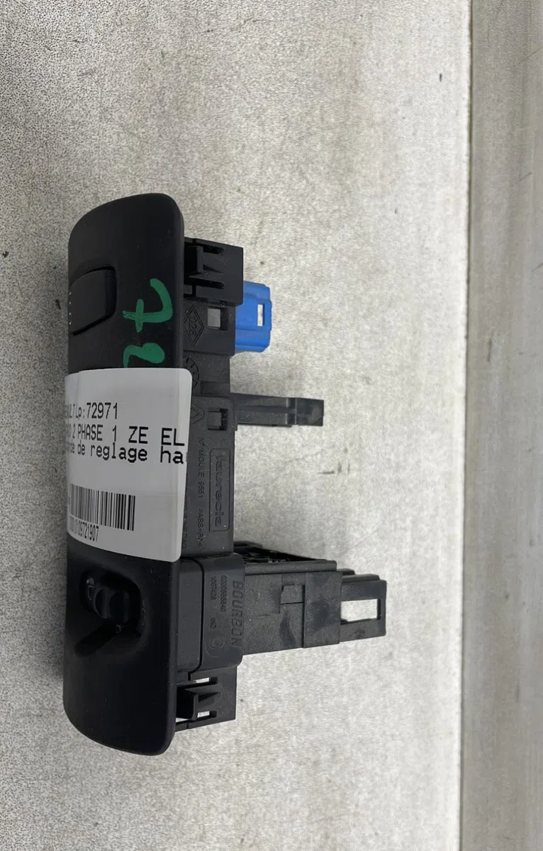 Interrupteur commande de phares Renault KANGOO Express (FW0-1_) Z.e. (fw0z, fw1z) (2011) occasion