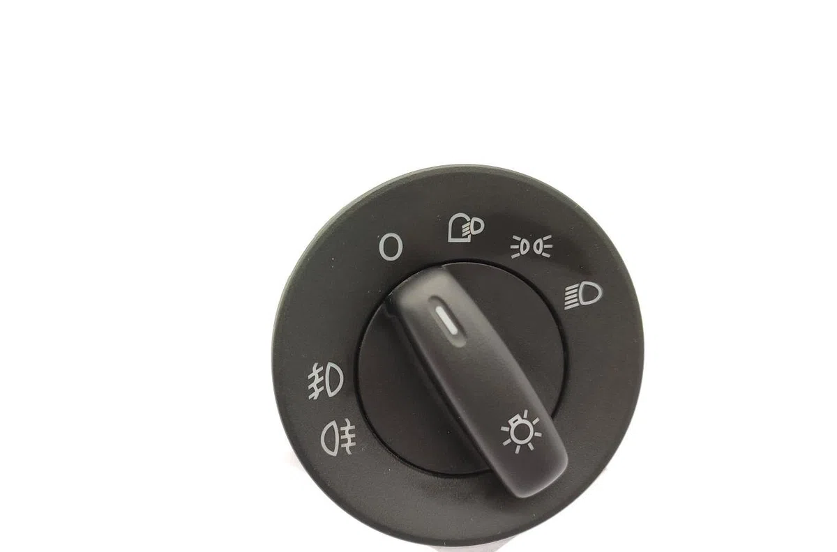 Interrupteur commande de phares SKODA OCTAVIA 2 PHASE 1 occasion