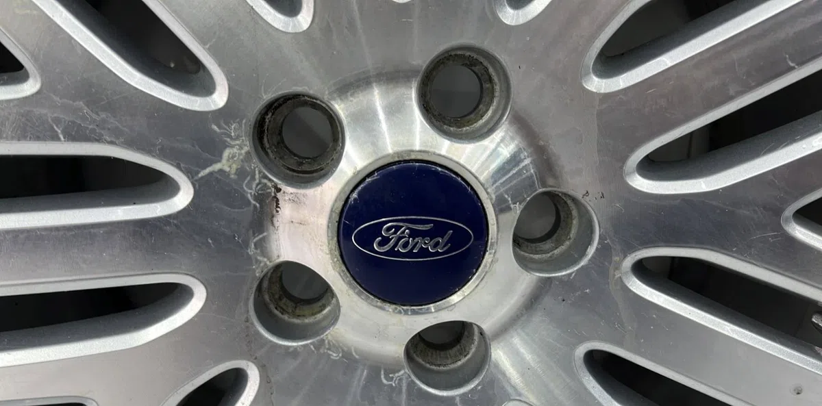 Jante tole FORD MONDEO 3 PHASE 1 occasion