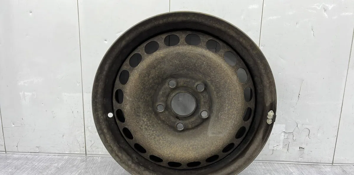 Jante tole VOLKSWAGEN PASSAT 4 PHASE 1 occasion