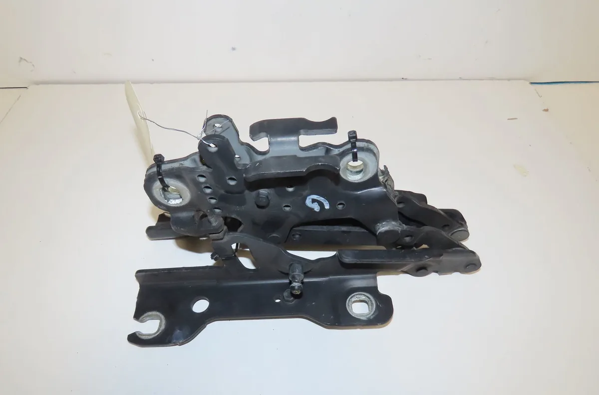 Jeu compas capot Bmw 1 (F20) 118 d (2011-2015) occasion