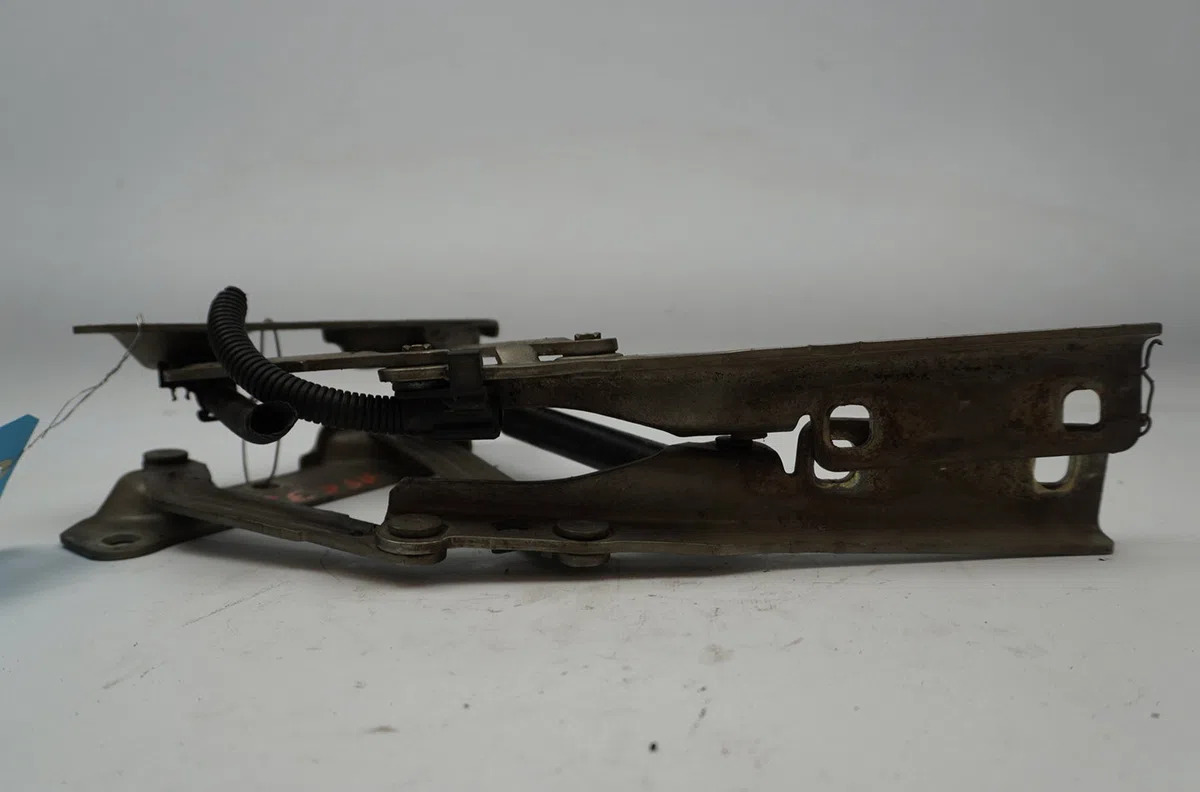 Jeu compas capot Opel VECTRA B Break (J96) 2.0 dti 16v (f35) (1997-2003) occasion