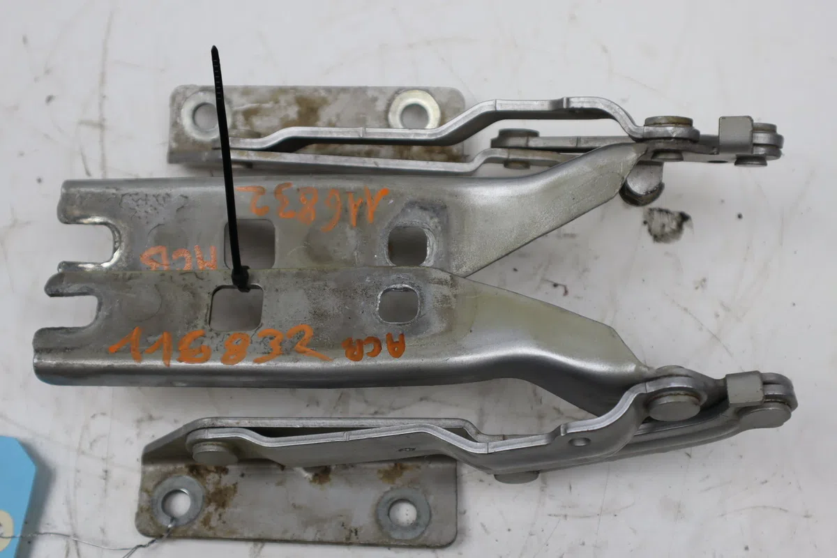 Jeu compas capot Volkswagen GOLF V (1K1) 2.0 fsi (2004-2008) occasion