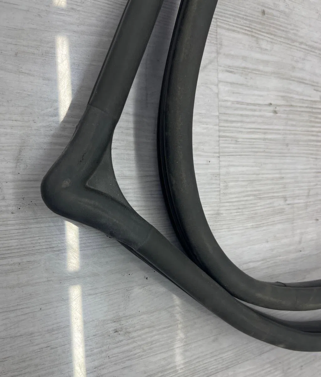 Joint porte avd HYUNDAI TUCSON 2 PHASE 1 occasion