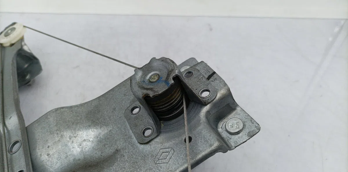 Mecanisme leve-glace arrière droit RENAULT CLIO 4 PHASE 1 occasion
