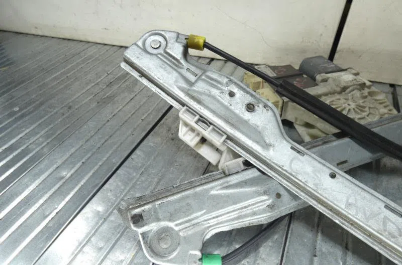 Mecanisme  moteur lève-glace avant droit CITROEN C5 1 PHASE 2 occasion