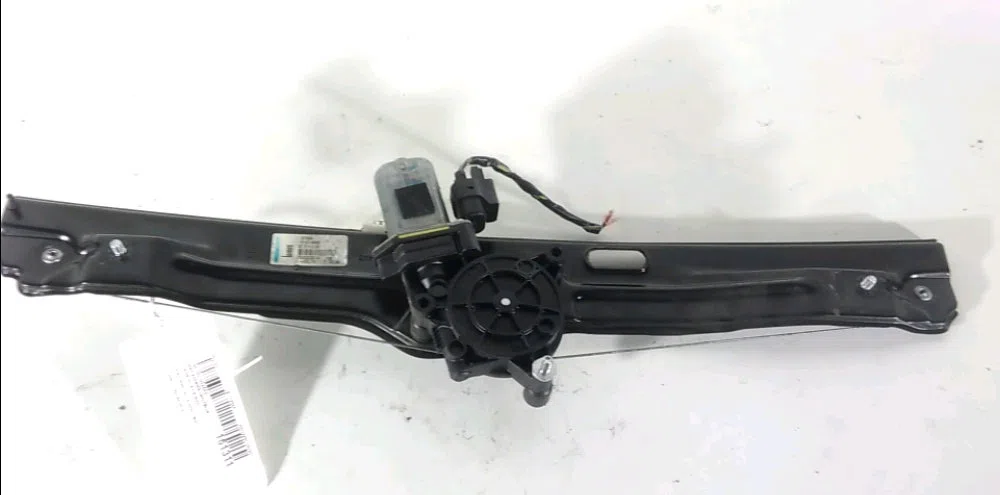 Mecanisme  moteur lève-glace avant droit Fiat 500L (351_, 352_) 1.3 d multijet (199lxy1a, 199lxy11) (2012) occasion