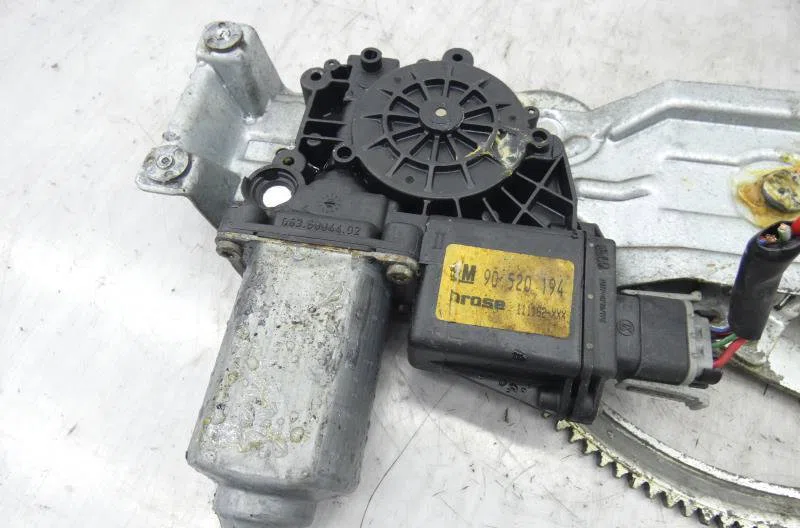 Mecanisme  moteur lève-glace avant droit OPEL CORSA B PHASE 2 occasion