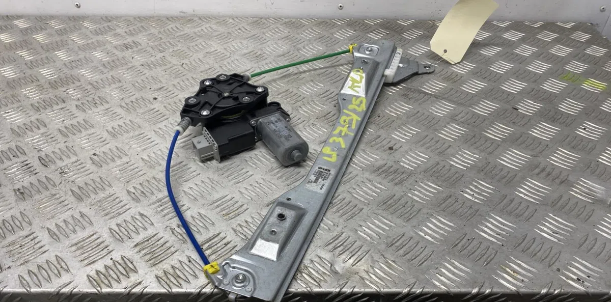 Mecanisme  moteur lève-glace avant droit OPEL CORSA E occasion