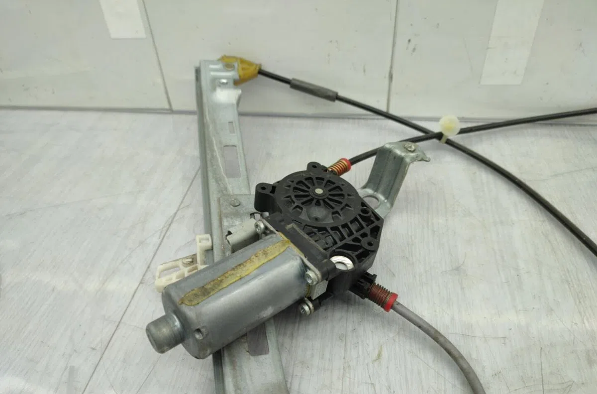 Mecanisme  moteur lève-glace avant droit PEUGEOT 206 PHASE 2 occasion