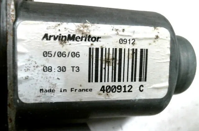 Mecanisme  moteur lève-glace avant droit PEUGEOT 207 occasion