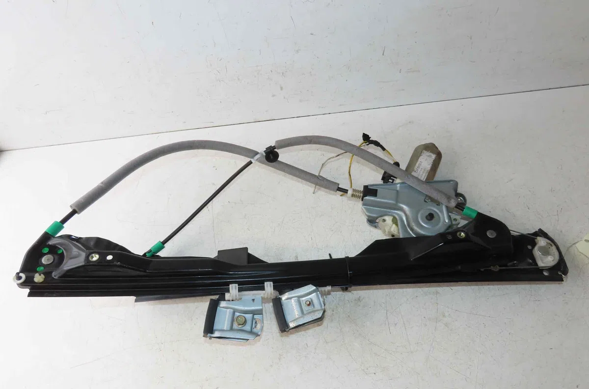 Mecanismemoteur leve-glace avg FORD FOCUS I occasion