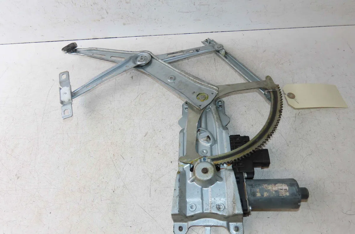 Mecanismemoteur leve-glace avg OPEL ZAFIRA II occasion