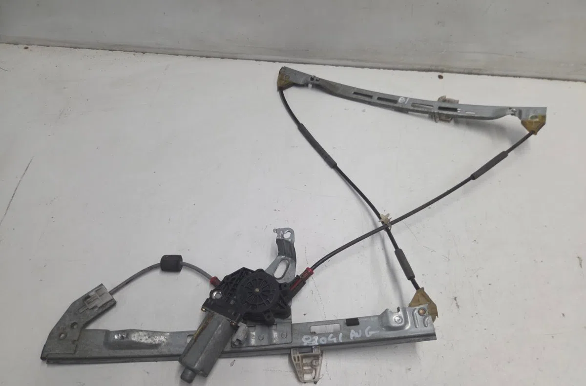 Mecanismemoteur leve-glace avg PEUGEOT 206 PHASE 1 BREAK occasion