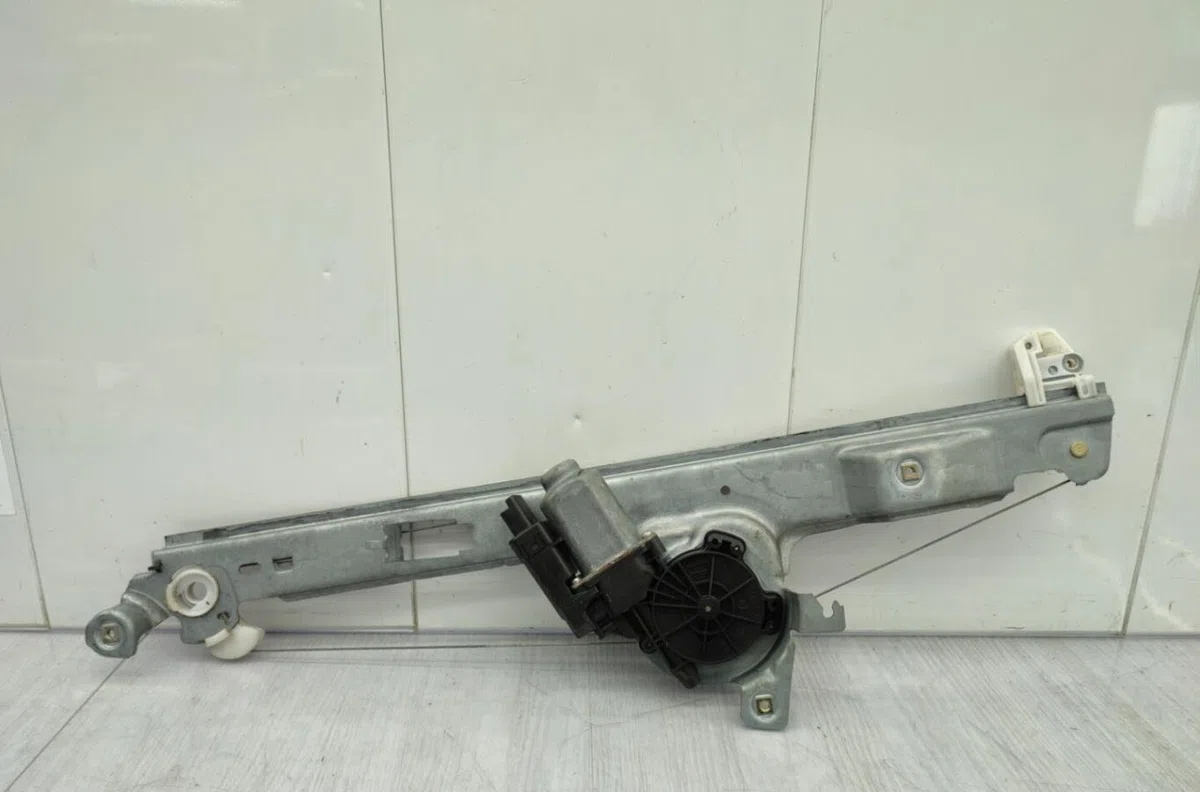 Mecanismemoteur leve-glace avg RENAULT SCENIC 2 PHASE 1 occasion