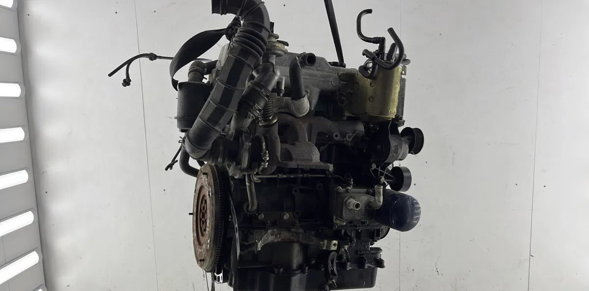 Moteur complet FORD FIESTA 4 PHASE 2 occasion