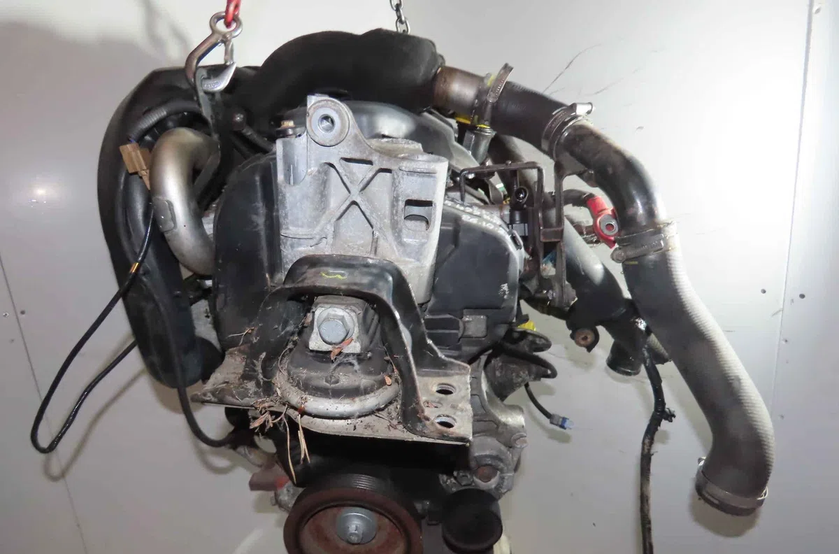 Moteur complet NISSAN NV200 occasion