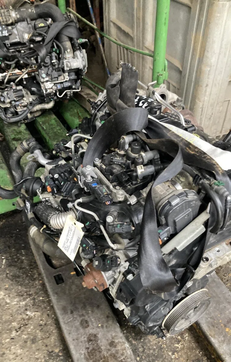 Moteur complet PEUGEOT 208 1 PHASE 1 occasion