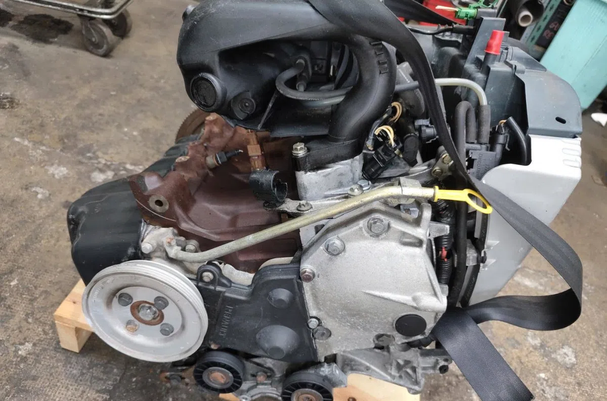 Moteur complet Renault CLIO II (BB_, CB_) 1.4 (b-cb0c, b-cb0s) (1998-2005) occasion