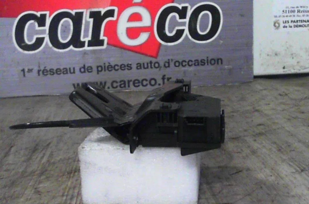 Moteur electrique de hayon-coffre BMW SERIE 1 E87  SERIE 1 E87 PHASE 1 occasion