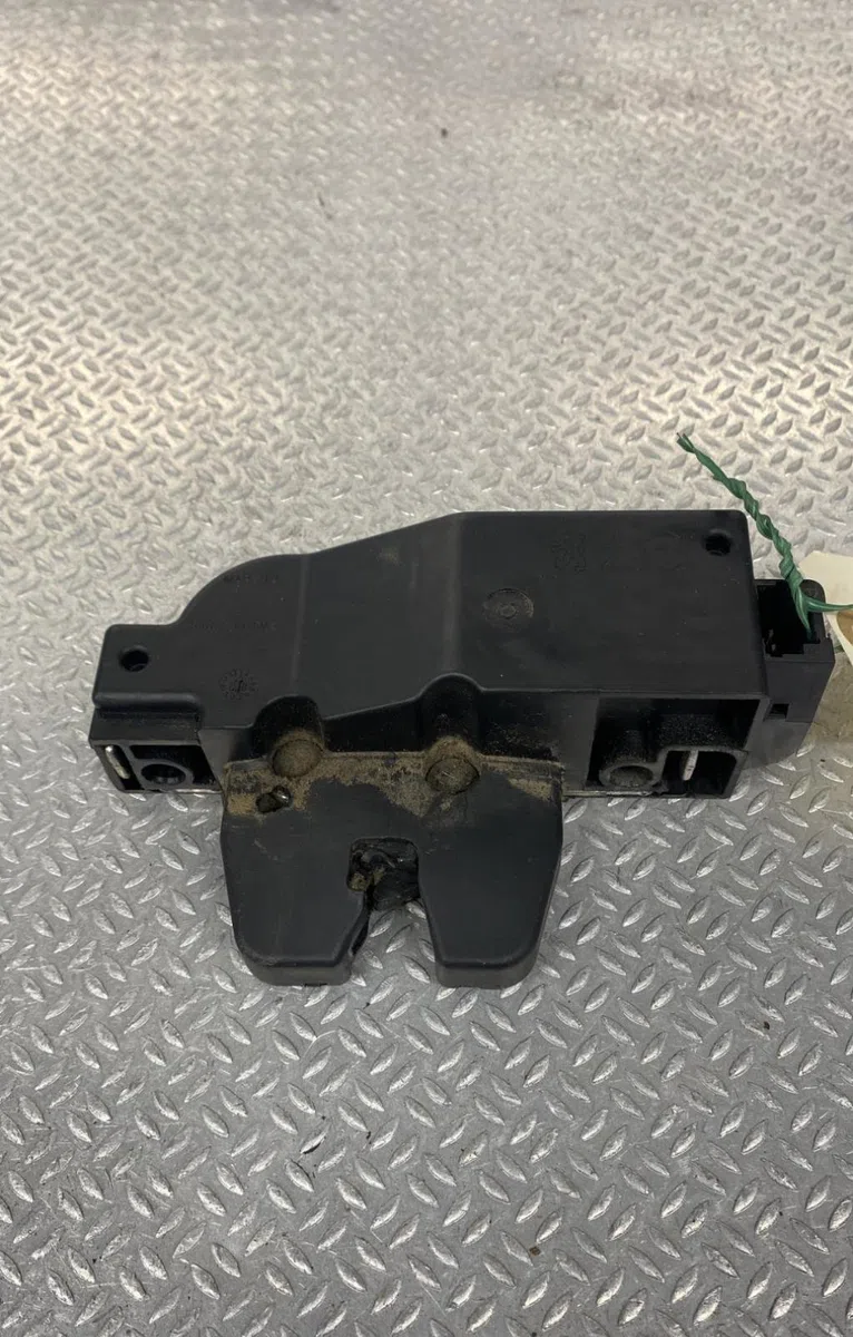 Moteur electrique de hayon-coffre CITROEN XSARA PICASSO PHASE 2 occasion