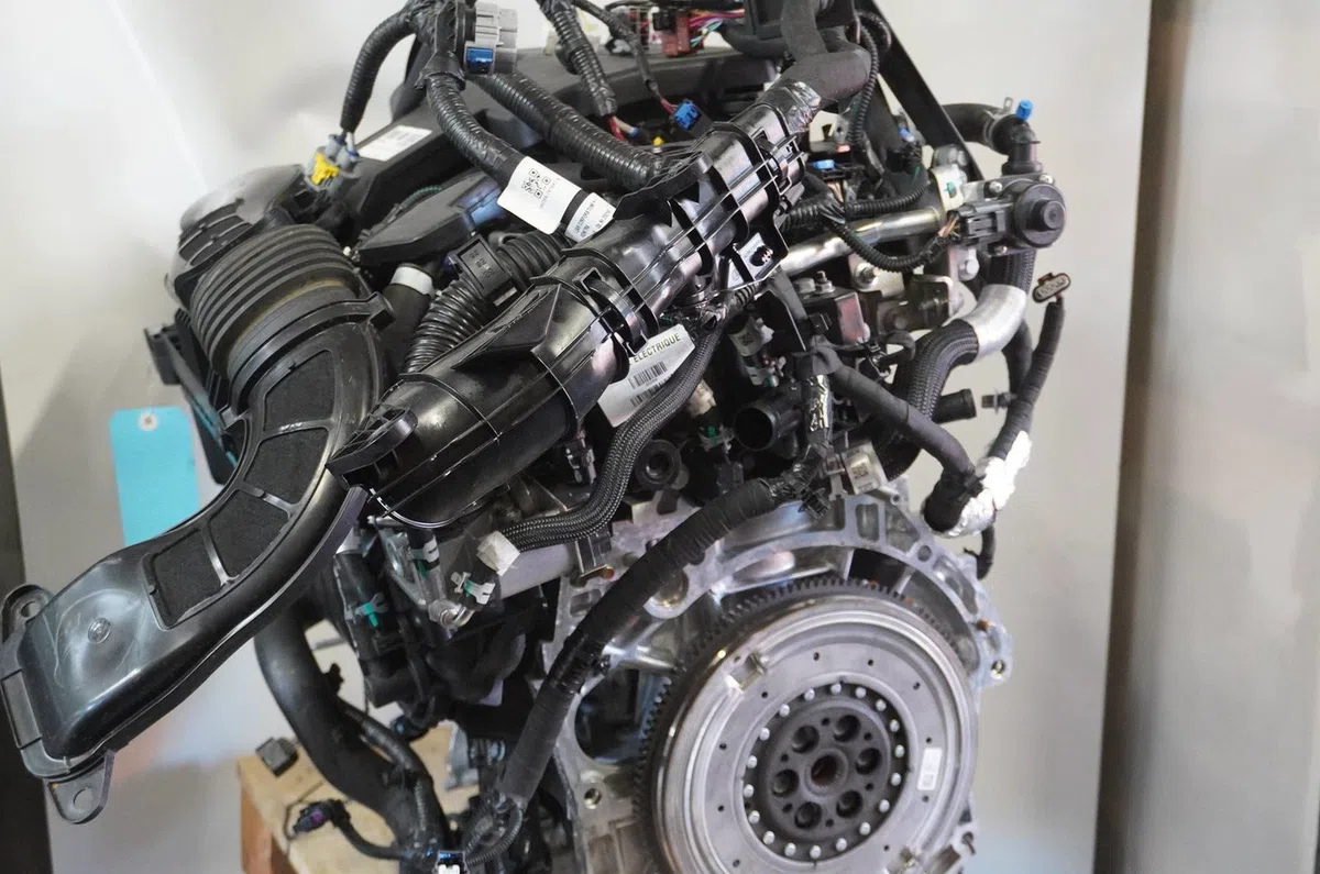 Moteur essence Renault SYMBIOZ 1.6 e-tech 145 (2024) occasion