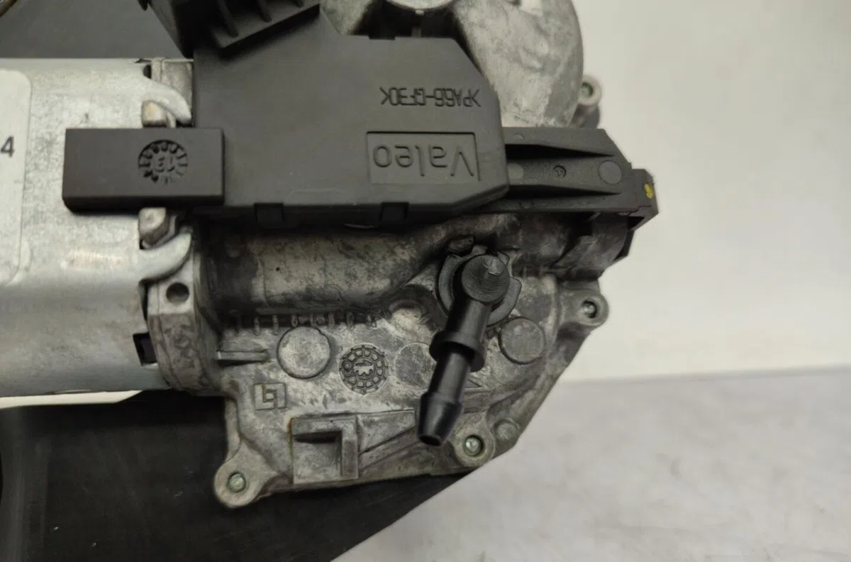 Moteur essuie-glace ar gauche MINI MINI 2 R56 PHASE 2 occasion