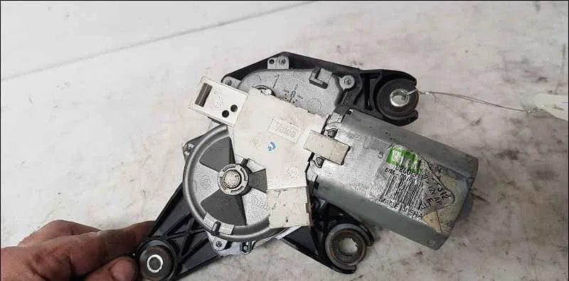Moteur essuie-glace arrière RENAULT TWINGO II occasion