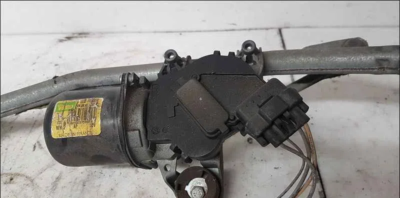 Moteur essuie-glace avant CITROEN C2 occasion