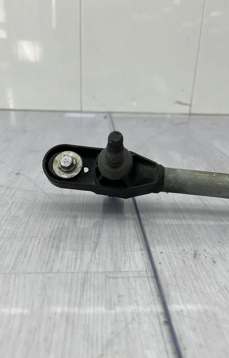 Moteur essuie-glace avant RENAULT GRAND SCENIC 2 PHASE 2 occasion