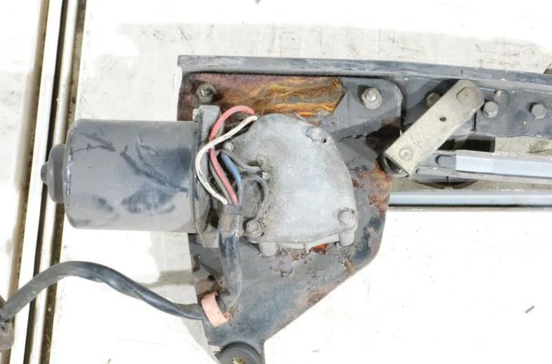 Moteur essuie-glace avant RENAULT R20 occasion