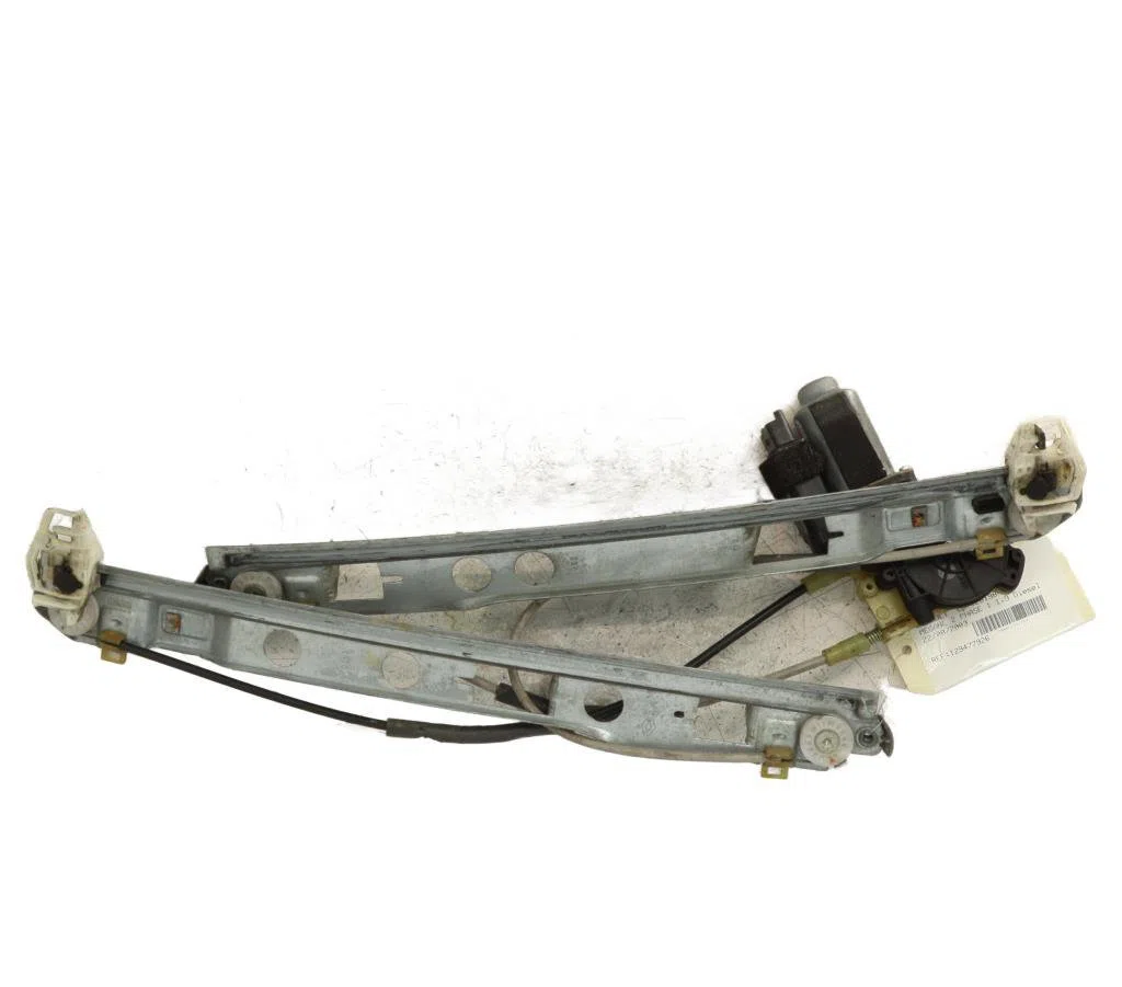 Moteur leve-vitre avg RENAULT MEGANE 2 PHASE 1 occasion