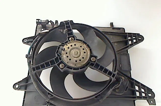 Moteur ventilateur radiateur FIAT BRAVA 1999 occasion
