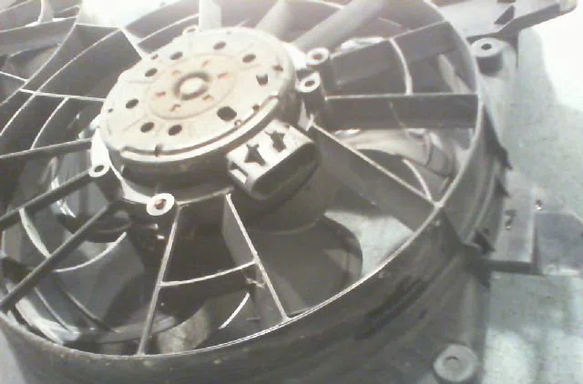 Moteur ventilateur radiateur FORD MONDEO 2002 occasion