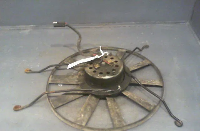 Moteur ventilateur radiateur RENAULT R5 1991 occasion
