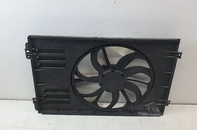 Moteur ventilateur radiateur VOLKSWAGEN GOLF occasion